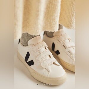 Veja ChromeFree Recife Sneakers - Size 6